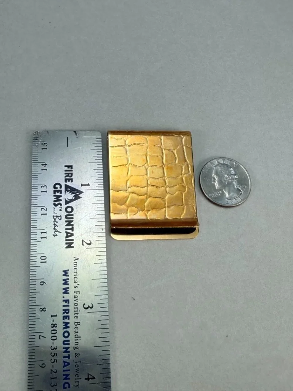 Vintage Gold Tone Croc Texture Money Clip Minimalist Men's Wallet Accessory